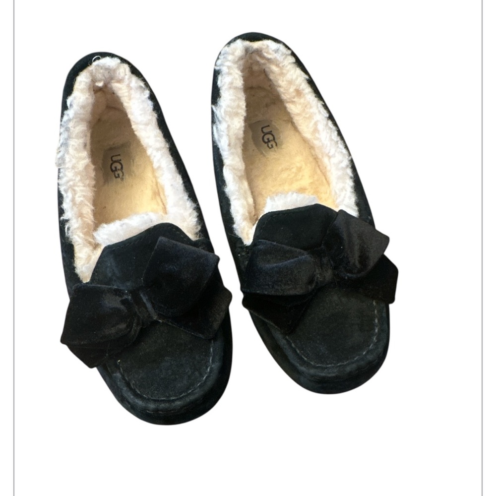 UGG Ansley  velvet ribbon shoes